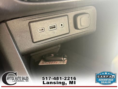 Used 2020 Buick Encore GX Select w/ Sport Touring Package FWD image 28