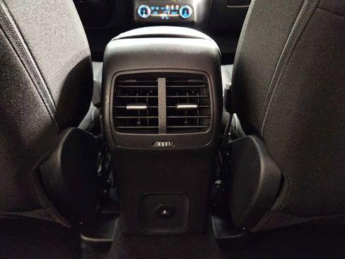 Used 2025 Ford Escape Active AWD/4WD image 31