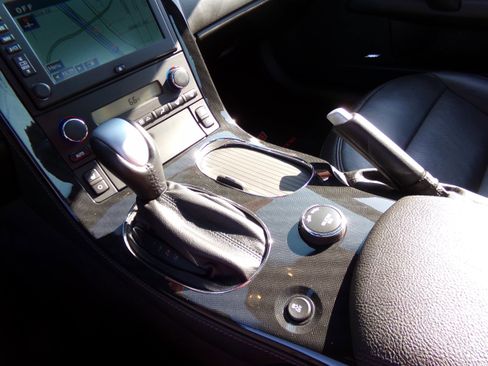 Used 2012 Chevrolet Corvette Grand Sport w/ 3LT Preferred Equipment Group image 19