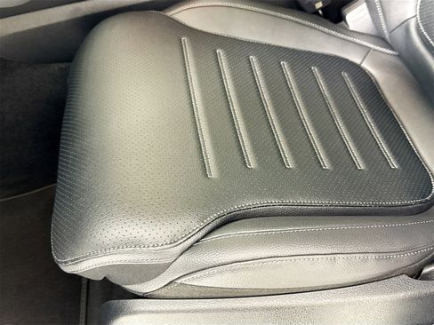 New 2026 Mercedes-Benz GLC 300 image 21