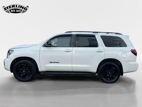 Used 2019 Toyota Sequoia TRD Sport image 2