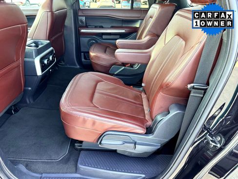 Used 2024 Ford Expedition Max Limited image 19