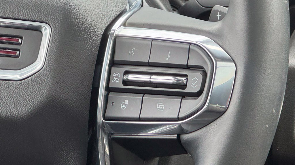 Used 2025 GMC Yukon Elevation w/ LPO, Get Active Package AWD/4WD image 21