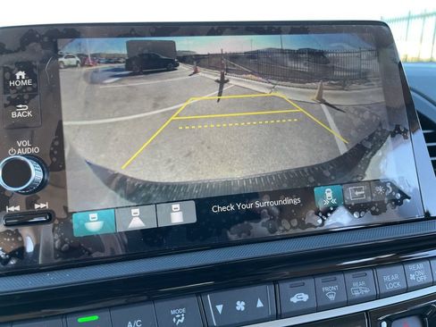 Used 2026 Honda Odyssey Touring image 25