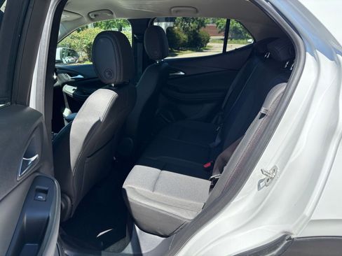 Used 2025 Buick Encore GX Preferred FWD image 24