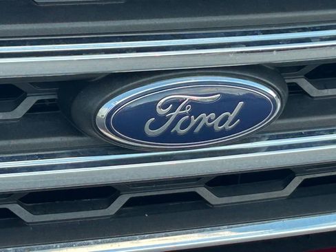 Used 2021 Ford EcoSport Titanium w/ Interior Protection Package image 19