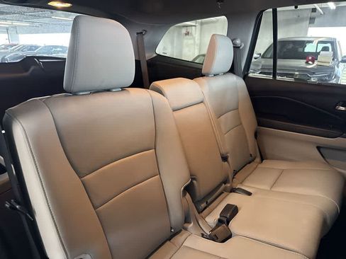 Used 2019 Honda Pilot EX-L image 25