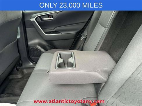 Certified 2023 Toyota RAV4 XLE AWD/4WD image 17