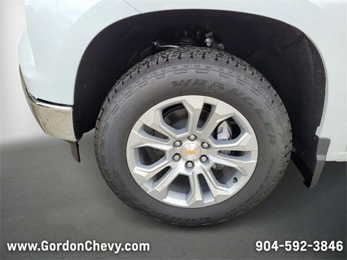 New 2026 Chevrolet Silverado 1500 LTZ w/ Z71 Off-Road Package image 9