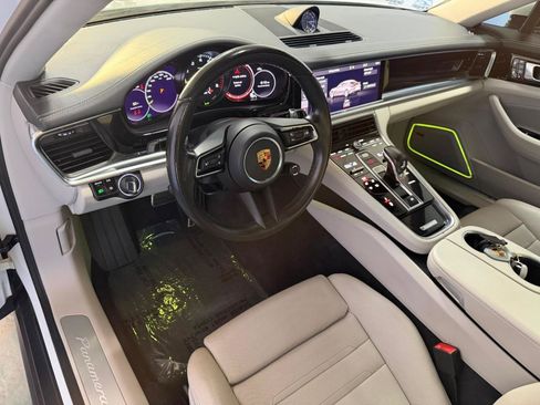 Used 2021 Porsche Panamera 4S w/ Premium Package AWD/4WD image 16