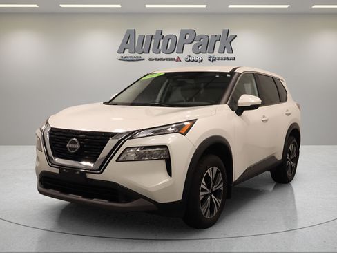 Used 2023 Nissan Rogue SV AWD/4WD image 6