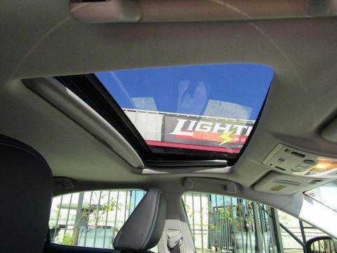 Used 2015 Lexus IS 350 image 8