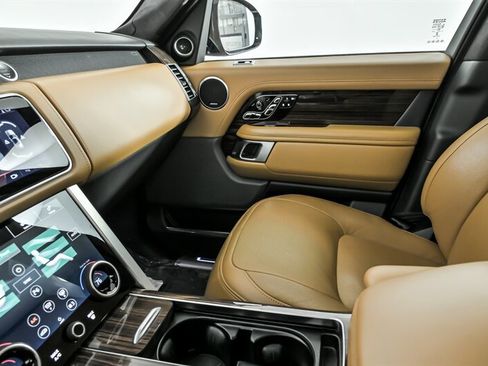 Used 2021 Land Rover Range Rover Long Wheelbase Autobiography image 37