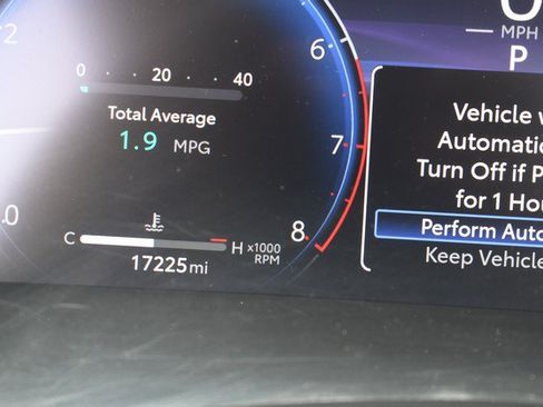 Used 2024 Toyota Highlander Limited AWD/4WD image 34
