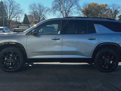 Certified 2025 Chevrolet Traverse RS image 5