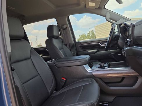 Used 2025 Chevrolet Silverado 2500 LTZ w/ Trail Boss Package AWD/4WD image 18