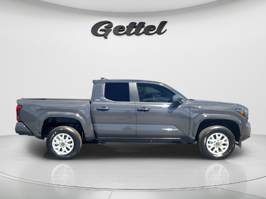 Used 2026 Toyota Tacoma SR5 RWD image 4