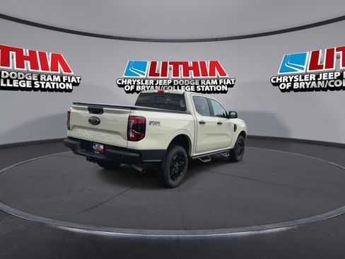 Used 2025 Ford Ranger XLT w/ FX4 Off-Road Package AWD/4WD image 8
