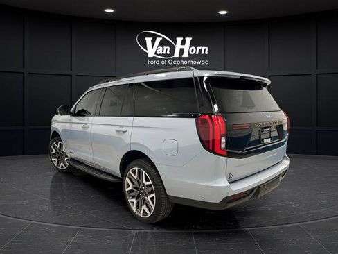 Used 2025 Ford Expedition Tremor AWD/4WD image 5