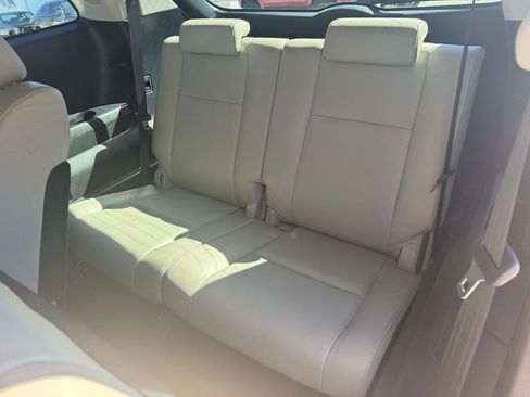 Used 2010 MAZDA CX-9 Touring image 16