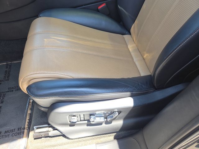 Used 2018 Bentley Bentayga Activity AWD/4WD image 30
