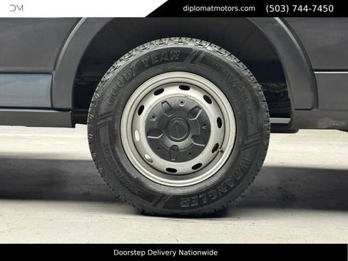 Used 2020 Ford Transit 250 148 High Roof Extended RWD image 29