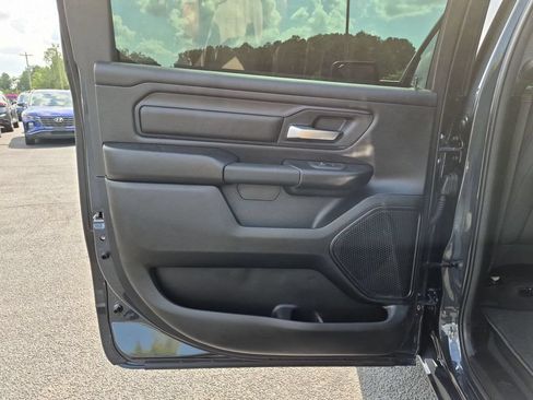 Used 2026 RAM 1500 Express RWD image 28