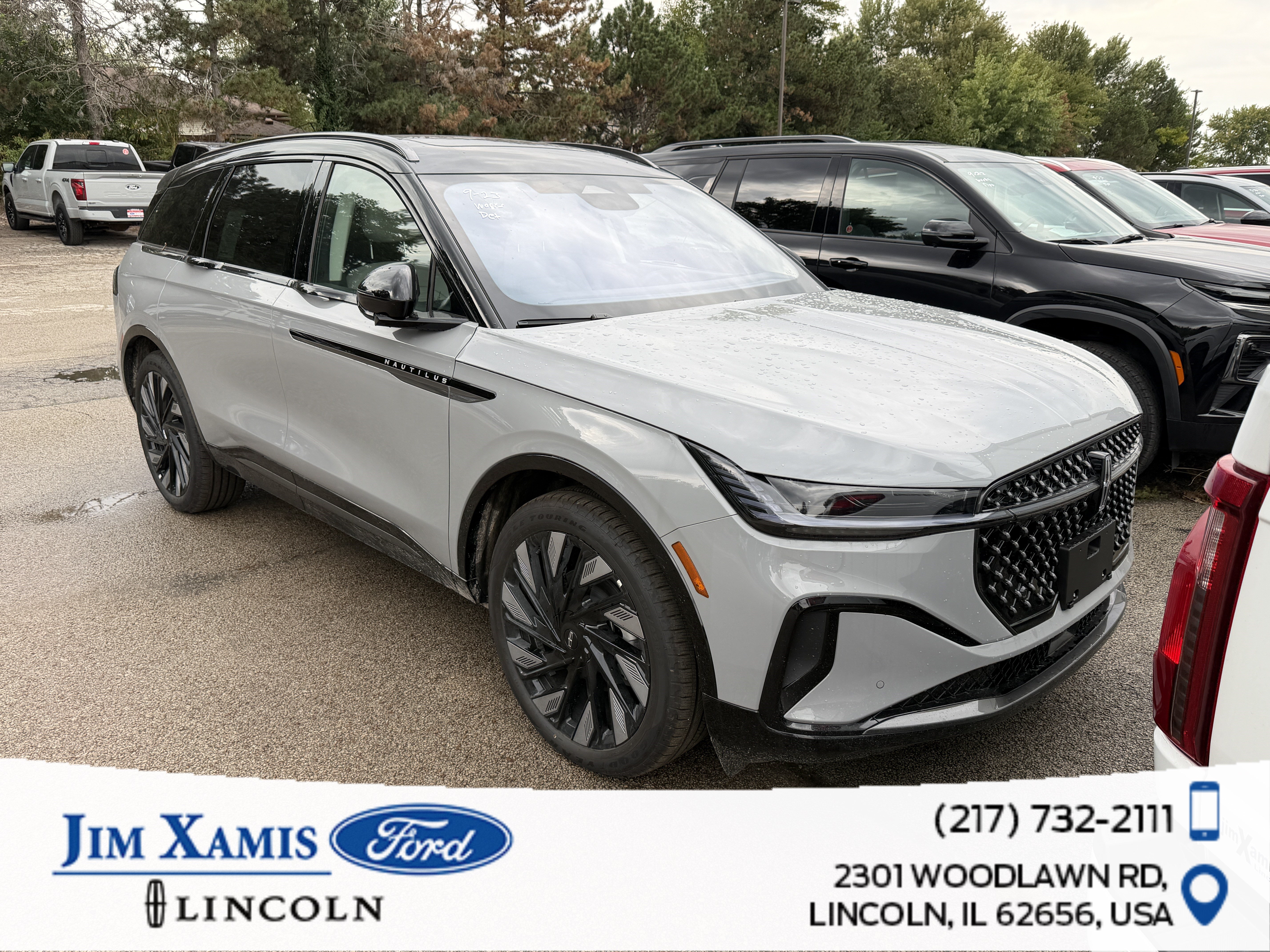 New 2026 Lincoln Nautilus Reserve w/ Jet Appearance Package AWD/4WD image 1