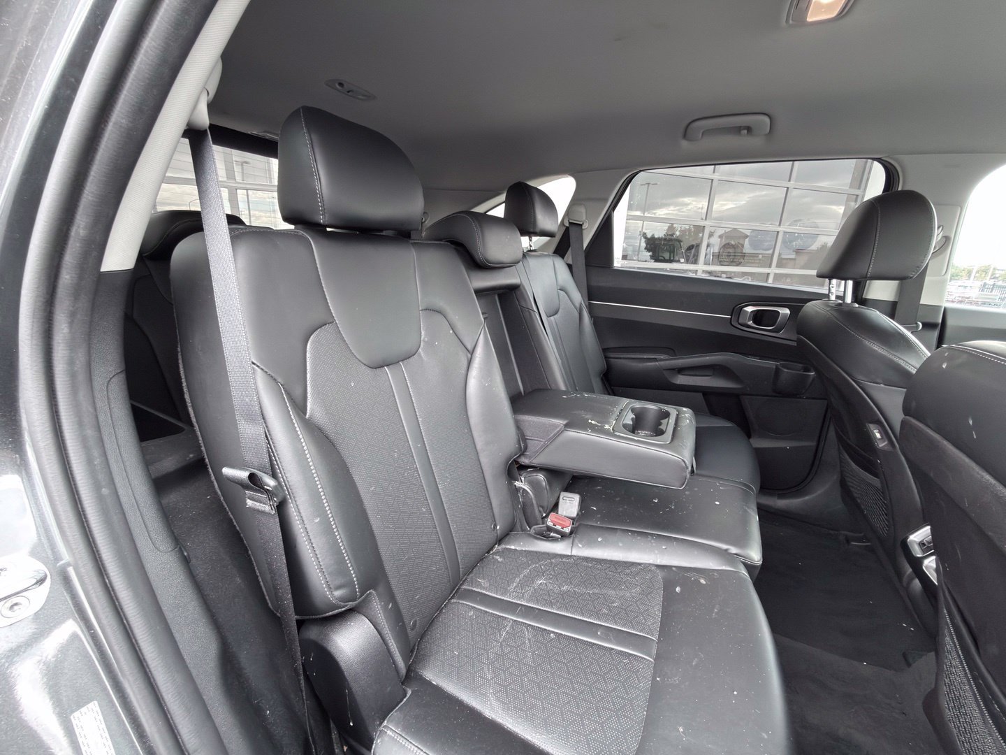 Used 2022 Kia Sorento S FWD image 42