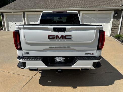 Used 2021 GMC Sierra 1500 AT4 AWD/4WD image 7