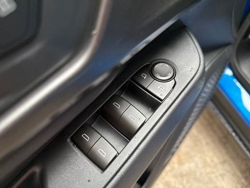 New 2026 Chevrolet Equinox EV LT image 11