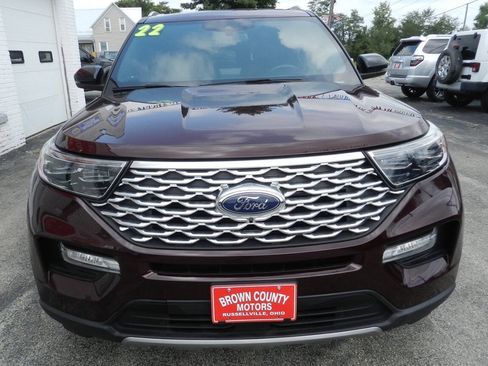 Used 2022 Ford Explorer Platinum w/ Equipment Group 601A AWD/4WD image 4