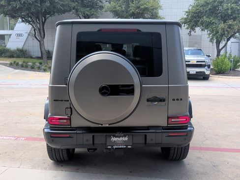 Used 2026 Mercedes-Benz G 63 AMG 4MATIC image 9