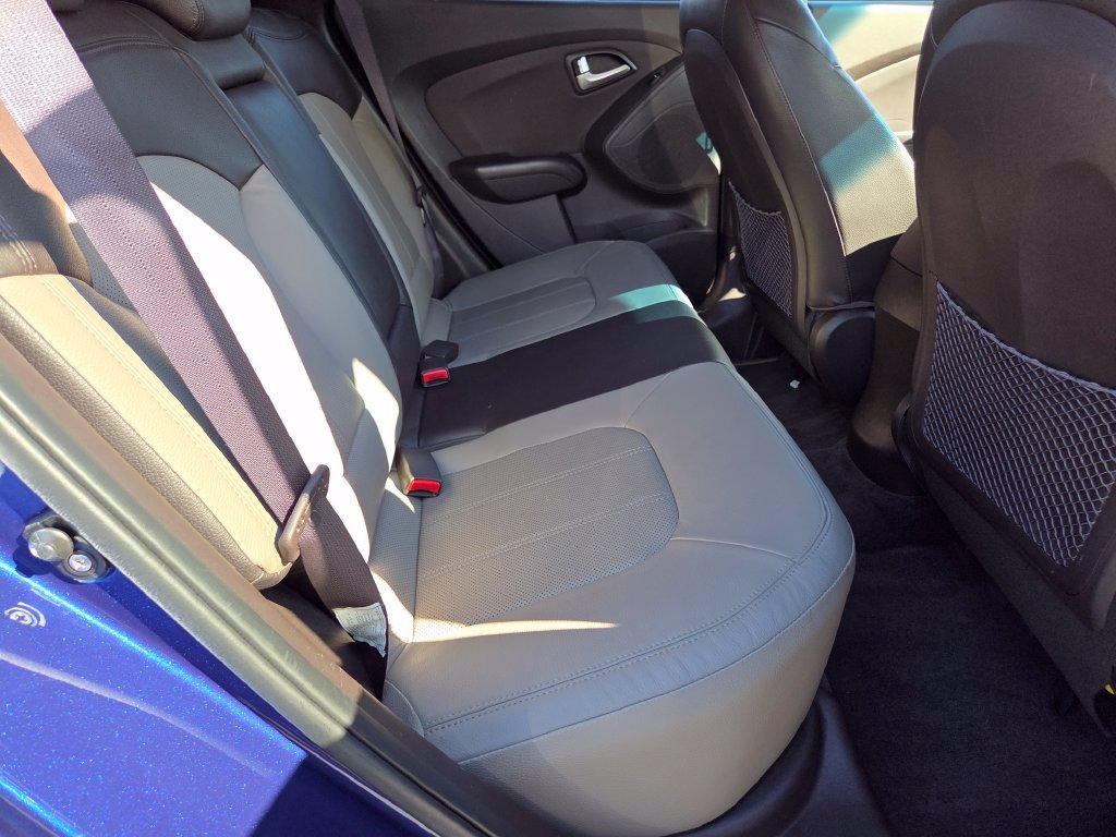 Used 2013 Hyundai Tucson Limited FWD image 26