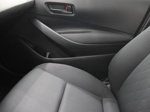 Used 2024 Toyota Corolla LE FWD image 13