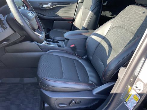 New 2026 Ford Escape ST-Line w/ Tech Pack #1 image 11