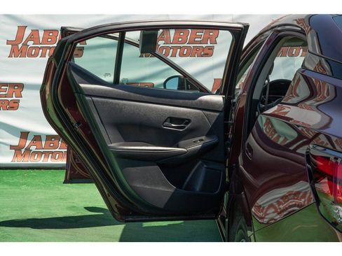 Used 2024 Nissan Sentra SV FWD image 34