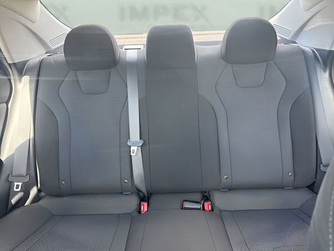 Used 2023 Hyundai Elantra SE w/ Preferred Accessory Package FWD image 6