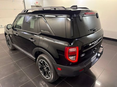 New 2026 Ford Bronco Sport Outer Banks w/ Outer Banks Tech Package+ AWD/4WD image 4