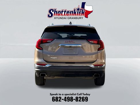 Used 2018 GMC Terrain SLT w/ Preferred Package FWD image 7