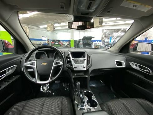 Used 2017 Chevrolet Equinox LT w/ Convenience Package AWD/4WD image 25