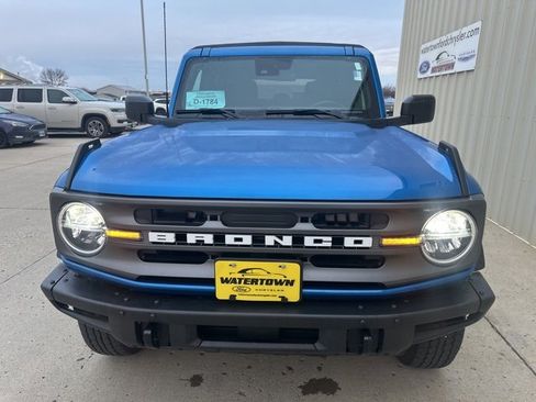 Used 2022 Ford Bronco Big Bend image 3