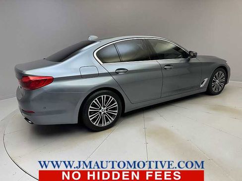 Used 2017 BMW 540i xDrive image 5