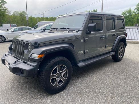 Used 2020 Jeep Wrangler Unlimited Sport S w/ Sun And Sound Package AWD/4WD image 4