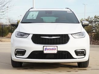 New 2026 Chrysler Pacifica Pinnacle FWD video 2