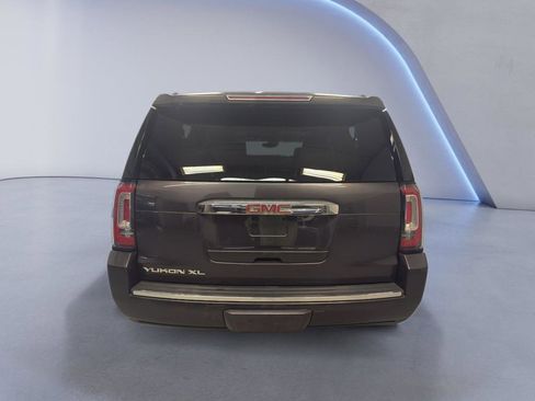 Used 2018 GMC Yukon XL Denali w/ Denali Ultimate Package image 5