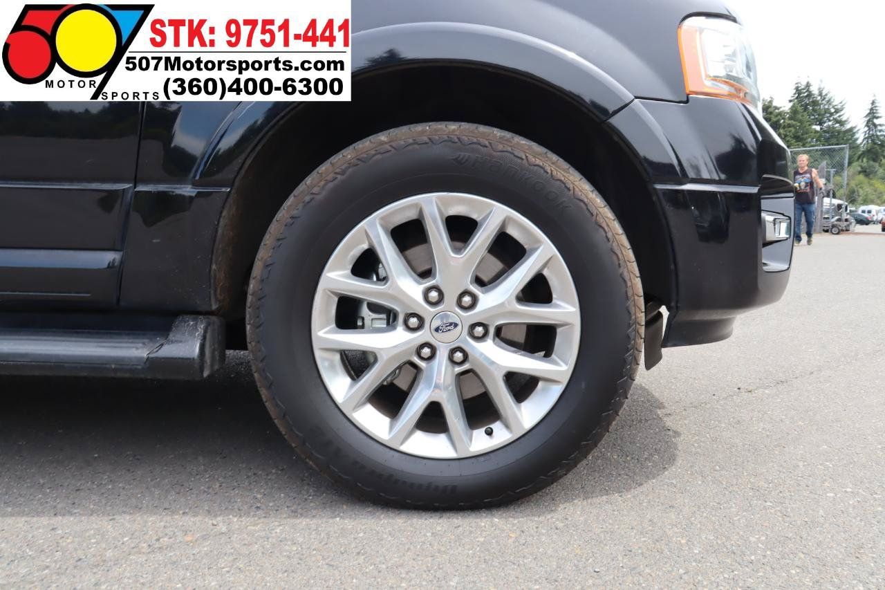 Used 2016 Ford Expedition Limited AWD/4WD image 23