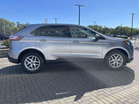 Used 2023 Ford Edge SEL w/ Convenience Package AWD/4WD image 6