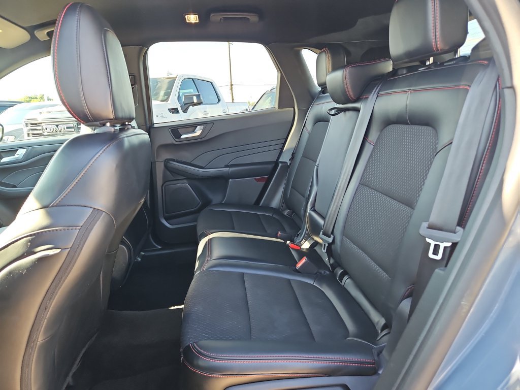 Used 2025 Ford Escape ST-Line AWD/4WD image 12