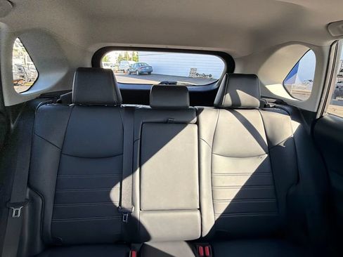 Used 2019 Toyota RAV4 XLE Premium w/ Cold Weather Package AWD/4WD image 44